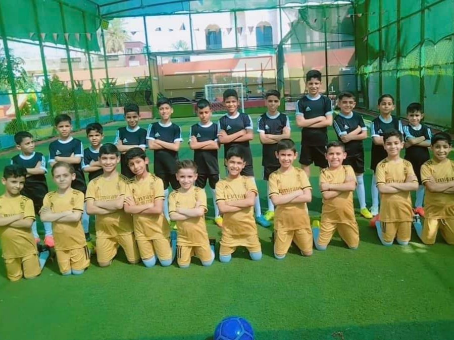 نشاط كرة القدم لأطفالي دون العاشرة حسب جدول النشاطات اليومية
